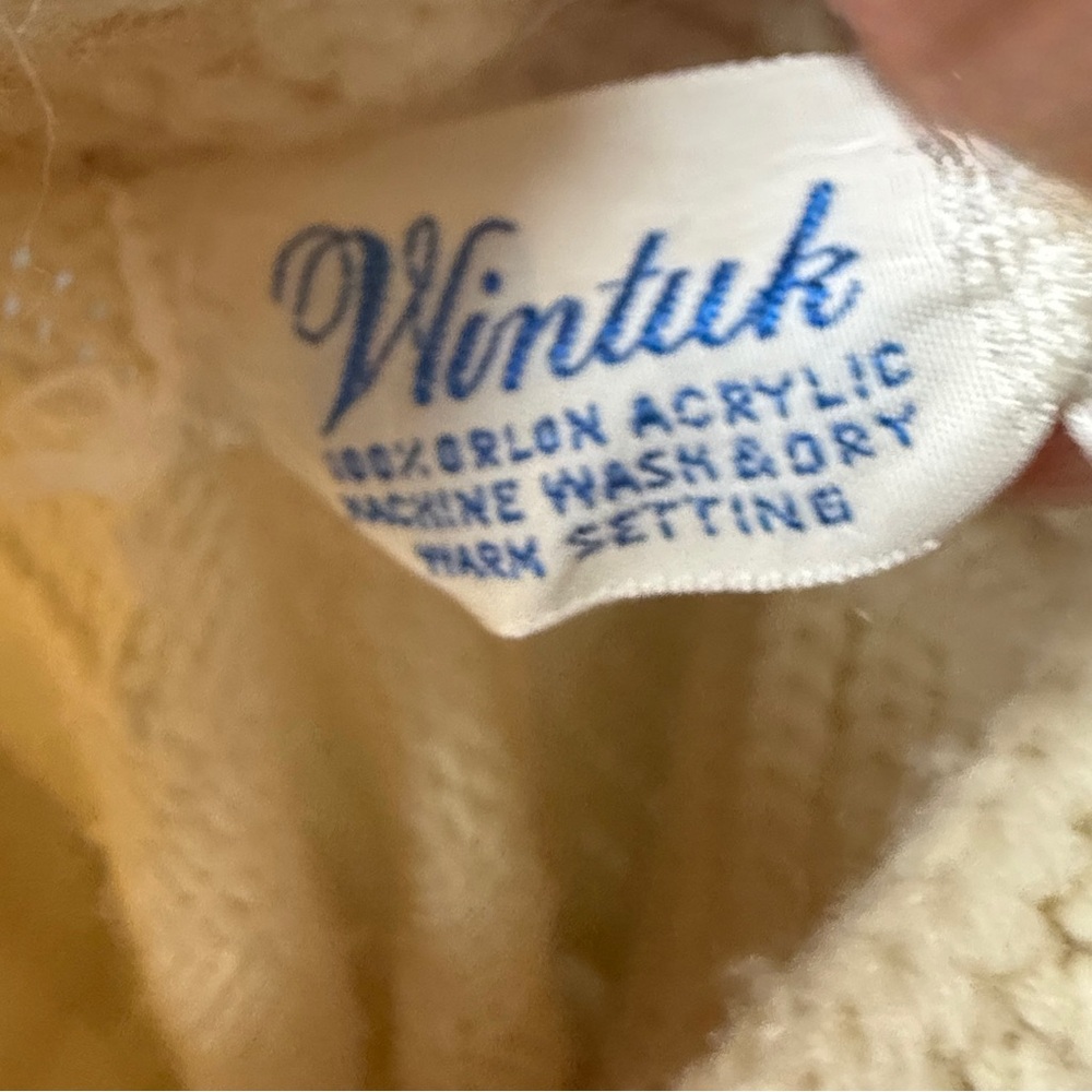 Vintage 1960s 1970s Wintuk Knit Sweater Poncho Cape w Scarf Collar Cream OSFM? - Picture 15 of 17